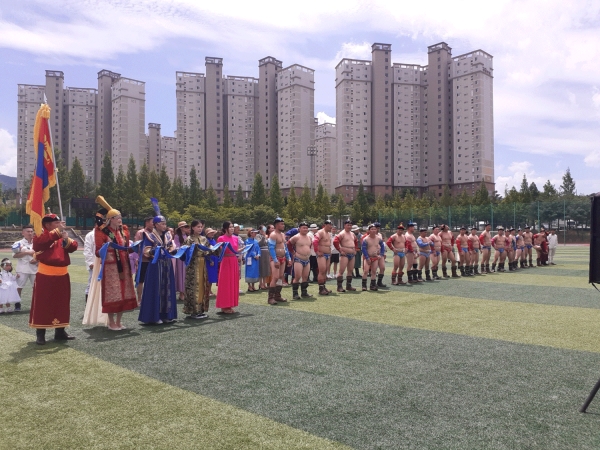 지난 2일 금왕생활체육공원에서 개최된 나담축제 한장면.